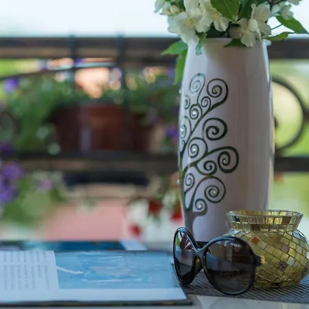 Stella Hébergement de vacances Tinjan