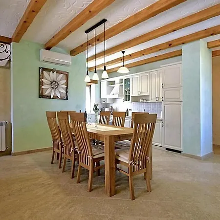 Stella Holiday home